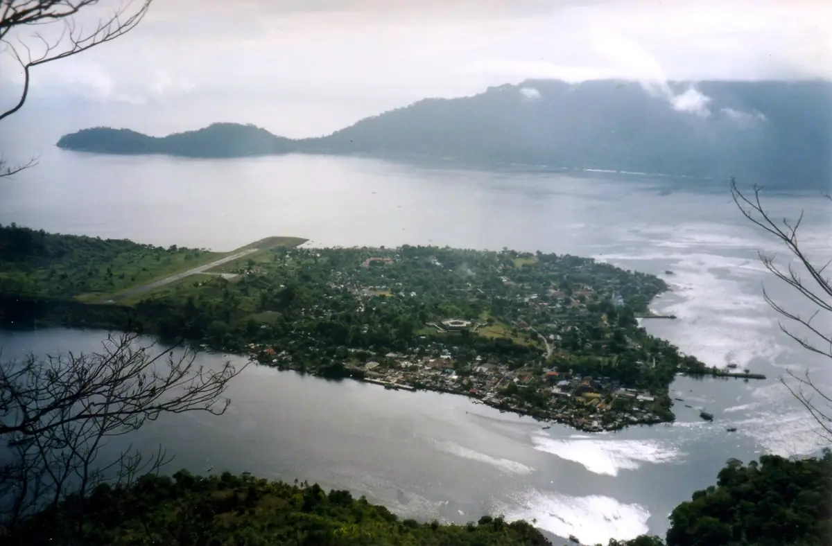 Banda Neira